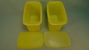 2 VINTAGE TUPPERWARE YELLOW SHELF SAVER CONTAINERS WITH LIDS 1243/1244 NICE!! - Picture 1 of 3