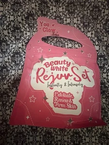 Beauty White Rejuvenating Set - Picture 1 of 3