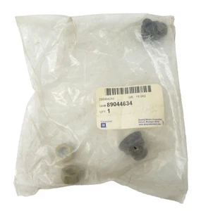 NOS OEM GM 89044634 Windshield Wiper Arm Nut / Retainer Kit 90‑2010 GM Vehicles - Picture 1 of 5