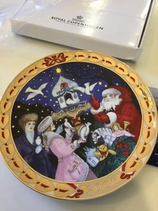 Royal Copenhagen HEARTS OF CHRISTMAS 2007 "THE DOVE OF MY HEART" - HANS HANSEN - Bild 1 von 9