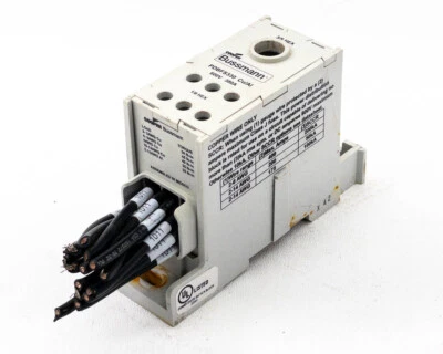 Bloques de distribución de energía Cooper Bussmann PDBFS330 Cu/AI 600 V 380 A 3/8 y 1/8 hexagonales Foto 1 de 4