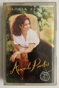 GLORIA ESTEFAN - ABRIENDO PUERTAS - 1985 MEXICAN TAPE ALBUM, LATIN POP - Picture 1 of 4