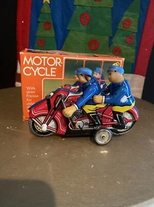China MF-162 Polizist Motorrad Duo Friction Blechspielzeug schön`60er NOS - Bild 1 von 7