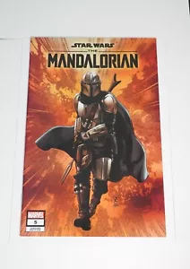 STAR WARS THE MANDALORIAN #5 PATCH ZIRCHER Trade Dress Variant 2022 NM+ - Picture 1 of 2