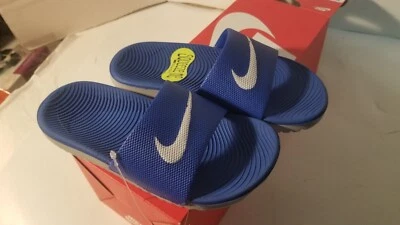 NIKE Niños Kawa Slide Sandalia Azul Blanco Niño Pequeño 11c Nuevo Foto 1 de 4