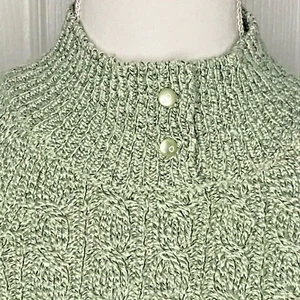Carolyn Taylor Sweater Mock Neck Green Womens Medium Faux Pearl Buttons Modest - Picture 1 of 5