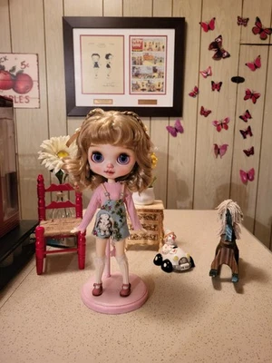 Custom Blythe Fashion Ooak Doll/Kyleigh - Image 1 of 4