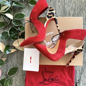 Christian Louboutin Rouge 100 Rojo Pony Safari Bombas Tacones Altos Talla 38 EE. UU. 8 - Imagen 1 de 8