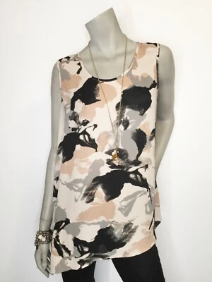 Camisa sin mangas asimétrica sin mangas estampada mediana Lisa Rinna Foto 1 de 4