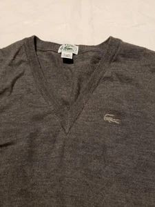 Izod Lacoste VINTAGE Women’s Size Large GRAY Warm Long Sleeve V-Neck Sweater - Picture 1 of 3