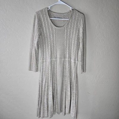 Vestido Suéter Marc New York Tejido con Cable L Cuello Redondo Beige Neutro Minimalista Boho Foto 1 de 4