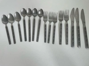 Gold Standard NIGHT BLOSSOM Stainless Silverware Set of 15 Pieces - Picture 1 of 13