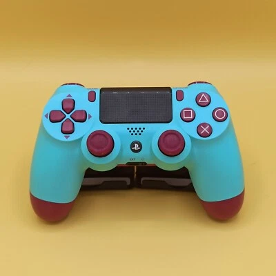 Controller DualShock 4 V2 Berry Blue Sony PS4 CUH-ZCT2E ORIGINALE FUNZIONANTE - Immagine 1 di 4