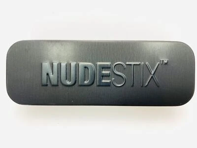Lápiz NUDESTIX Whisper, crema para labios + mejillas 2,49 g Foto 1 de 3