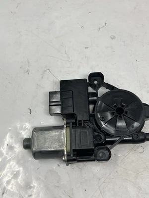 VOLKSWAGEN TIGUAN 2016-2021 PUERTA VENTANA MOTOR DELANTERO DERECHO 5Q0959812A (47) Foto 1 de 4