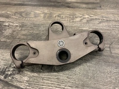 Yamaha 1997-2007 YZF600R OEM Upper Fork Holder Steering Stem Bracket Clamp * - Image 1 of 4