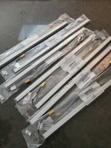 LOT OF 7 !!!21 Inch Loox5 Profile 2103 Linkable Light Bar, LED2068, 3.2 W 3000K - Picture 1 of 7