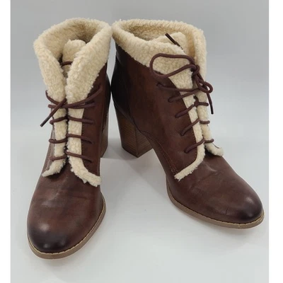 Ограниченные женские на шнуровке каблуке стриженный мех ботильоны размер 10 богемное коричневый мотоциклиста - Изображение 1 из 4