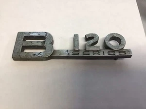 Vintage International Truck B120 Emblem - Bild 1 von 2