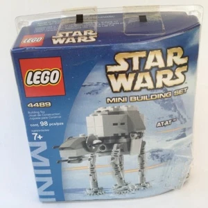 Lego 4489 Star Wars AT AT Walker Warrior Movie Spaceship NIP Sealed - Picture 1 of 2
