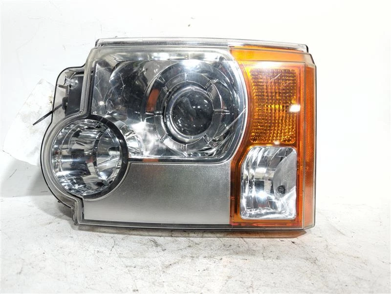2006 Land Rover LR3 Left Silver Headlight Assembly OEM 26410, 116k Miles - Image 1 of 4