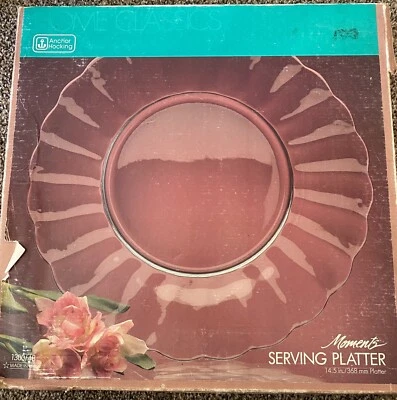 Plato de servir vintage Anchor Hocking Moments 14,5 pulgadas transparente Foto 1 de 3