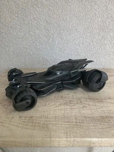 Spin Master Remote Control Batmobile-Model 44541RX-Car Only, Pre-Owned - Picture 1 of 4