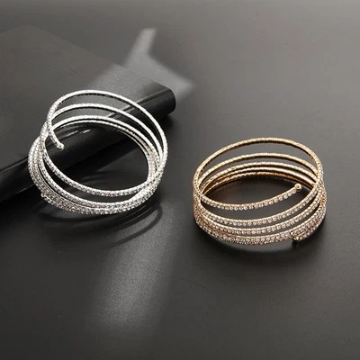 Mehrreihiges Armband Modische Handkette Erweitertes Aussehen Beliebter Stil - Bild 1 von 4