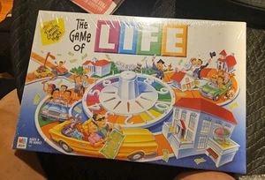 The Game of Life COMPLETE Milton Bradley 2000 Classic Board Game Kids Family - Picture 1 of 4