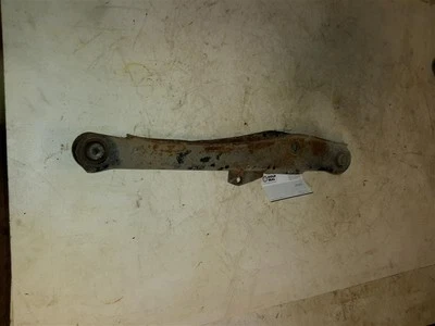 Brazo de control inferior trasero Mitsubishi Outlander Sport 2012 Foto 1 de 4
