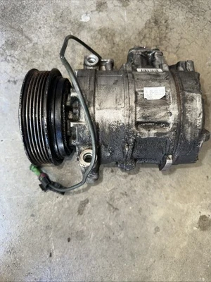 Compresor de aire acondicionado OEM 1996 1997 1998 1999 2000 2001 2002-2004 AUDI A6 C5 4B0260805B Foto 1 de 4