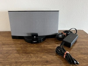 Bose SoundDock Series III 3 - iPod iPhone iPad Dock Speaker Lightning Connector - Picture 1 of 5