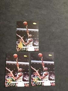 3 CARD LOT SHAQUILLE O'NEAL 1994 CLASSIC CENTERS ATTENTION #69 (2 BASE+ 1 Gold) - Bild 1 von 2