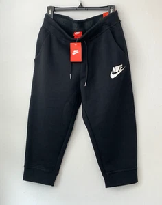 NWT Nike Women's Cropped Sweatpants Jogger Warmup Activewear Capri Pants Size M - Picture 1 of 7