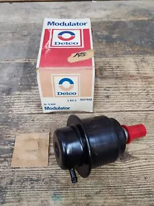 NOS 1964-1972 Cadillac Chevy BOP TH400 TURBO TRANS TRANSMISSION VACUUM MODULATOR - Picture 1 of 13