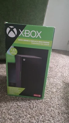Mini nevera réplica Xbox Series X Foto 1 de 2
