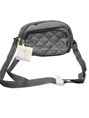 NWT Black Quilted Women's Fanny Pack Belt Bag Front Zipper Pouch Adjustable Nice - Image 1 of 4