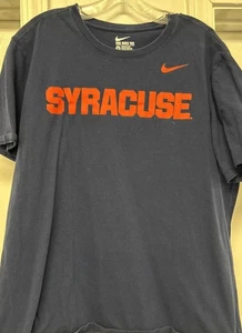 MAGLIETTA NIKE SIRACUSA UNIVERSITY ARANCIONE UOMO BLU L/XL OTTIME CONDIZIONI - Foto 1 di 4