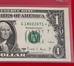 1988 A  STAR NOTE $1 DOLLAR BILL ( CHICAGO G ) UNCIRCULATED - Picture 1 of 3