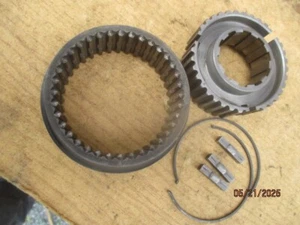 Borg-Warner T10 4 speed transmission 1-2 synchronizer late type large hump keys - Picture 1 of 8