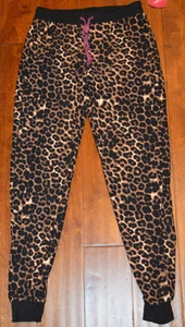 Women's Tarea Rue 21 Tan Leopard Slip On Cuffed Lounge Sleep Pants Sizes XS-XL - Picture 1 of 2