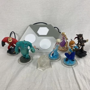 Disney Infinity Portal Base Lot W/ 6 Figures And I Crystal Xbox 360 INF 8032385 - Picture 1 of 11