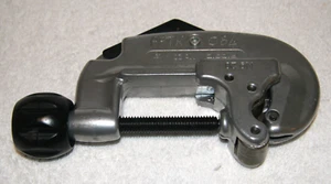 Ridgid 20 (32930) 16mm - 54mm Screw Feed Tube and Conduit Cutter as new - Picture 1 of 4