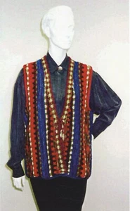 Designs by Judith Knitting Pattern J26 Canyon Vest - 40"-48" - Picture 1 of 2