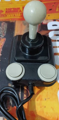 Competition Pro Joystick Green (Commodore Amiga, XL, ST, 64) works 8-bit 16-bit - Bild 1 von 3
