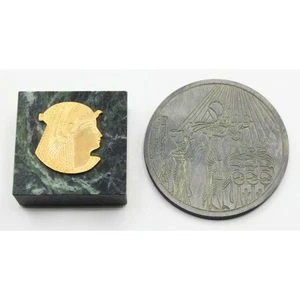 Lote de 2: Pisapapeles Cleopatra y fichas egipcias - Imagen 1 de 3
