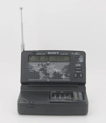 Near Mint -- Sony ICF-SW12 World Band Radio Receiver - Image 1 of 4