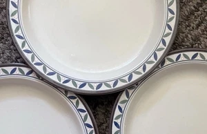 4 piatti panini insalata in gres MIKASA ROSETTE nuovi con scatola HTF - Foto 1 di 3