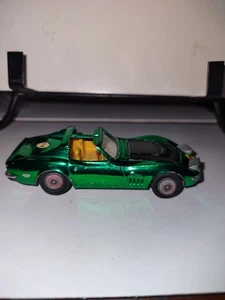 Corgi Toys 300 Chevrolet Corvette Stingray GOLDEN JACKS  *Original* - Picture 1 of 10