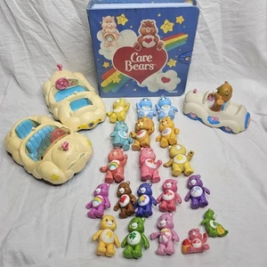 Vintage 80er Jahre Care Bear Figuren Konvolut 19 Stück mit Koffer & Wolkenautos - Bild 1 von 19